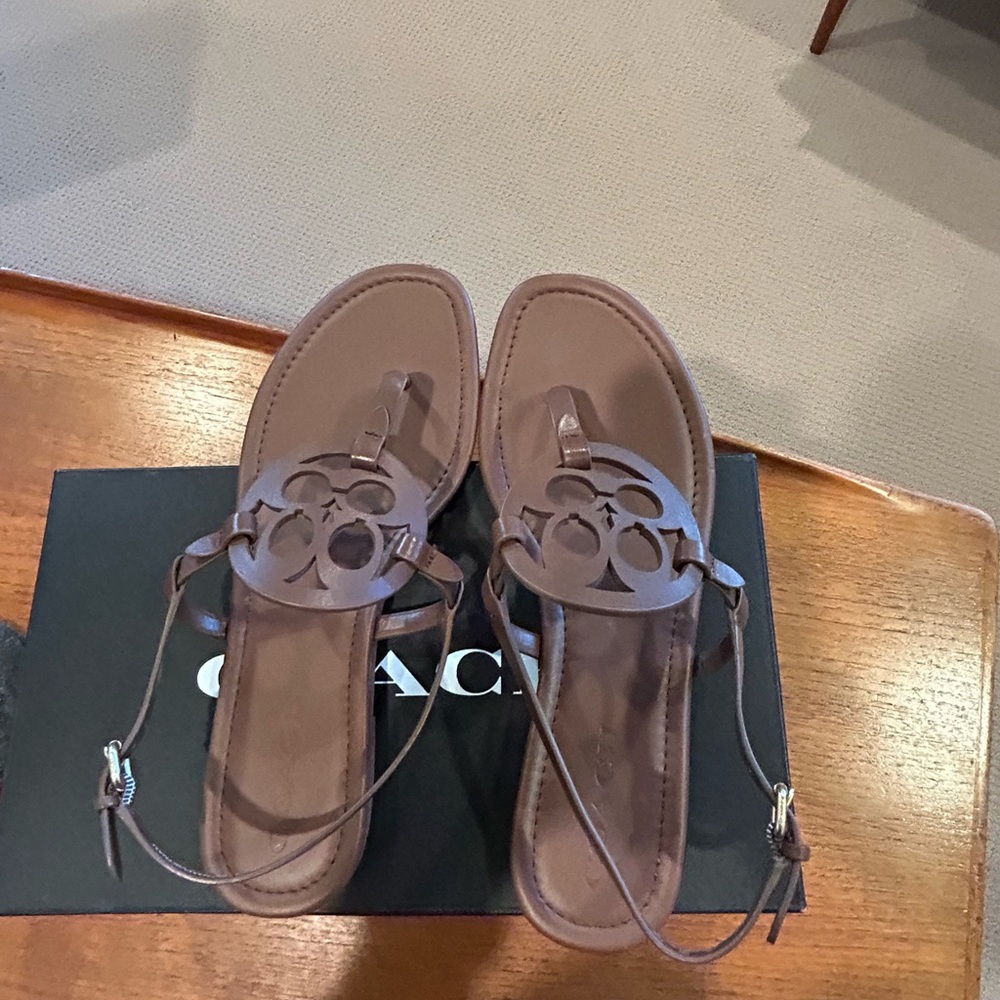 Coach Jaci Leather Sandal, Saddle, Size 8.5 - Picture 2 of 14